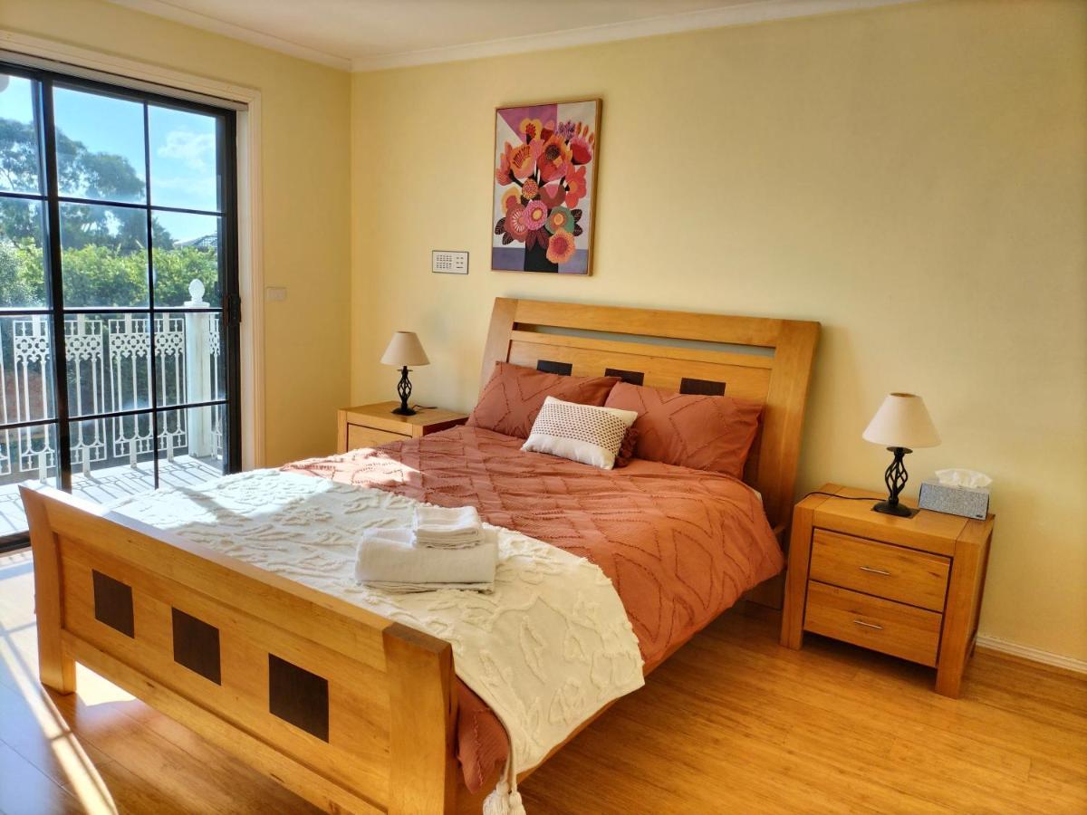 Apartamento 12 Mins To Mel Airport-Good Wood House St Albans Exterior foto